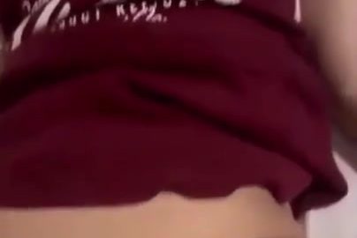 คลิปหลุดทางบ้าน น้องพรีมโดนควยใหญ่ เย็ดสดเสียวหีสุดๆ โม๊คจนควยแข็ง แหกหีแทงยับ กระแทกหีรัวๆ