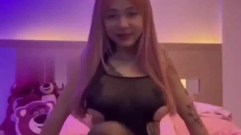 คลิปหลุดมาใหม่ namii11455 น้องนามิสาวสวยหุ่นดีนมใหญ่ งัดควยผัวมาอมสลับกับให้ผัวก้มทำจนเสียวจัดน้ำพุ่งก่อนขึ้นขย่มควย
