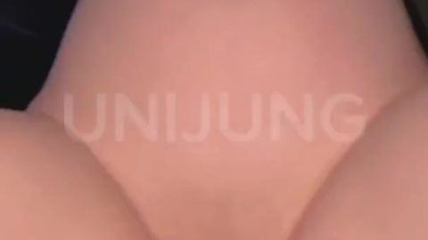 คลิปหลุด Unijung น้องยูนิจัง ดาวOnlyfans สาวหุ่นอวบ น่าจับกระแทกหี ขึ้นร่อนเอวอย่างดี โดนเย็ดจนน้ำหีไหล