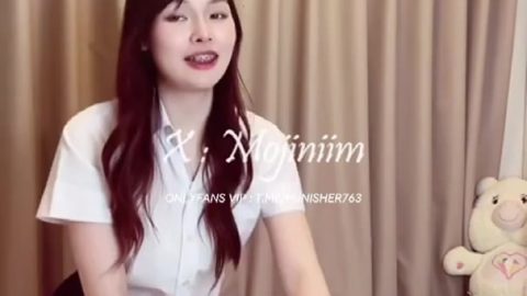 คลิปหลุด น้องนุ่มนิ่มMojiniim หลอกแฟนมาอมควยดูไข่จนเสียว แล้วต่อด้วยขึ้นขย่มควยเสียวๆ
